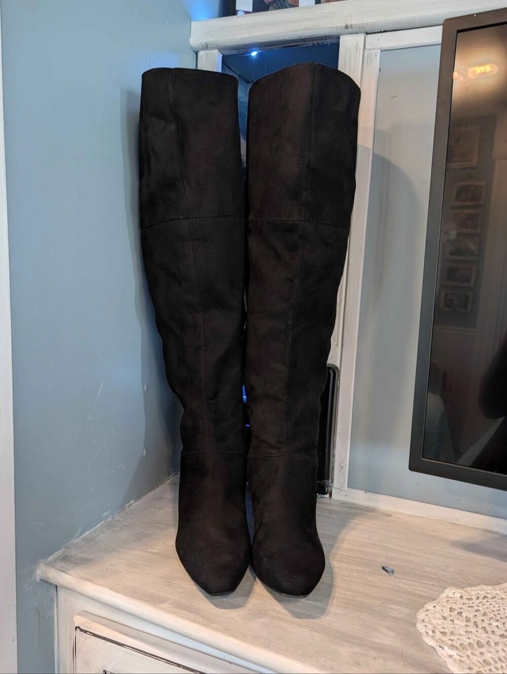 Black Over-the-Knee Women's Boots - Classic Tall Fashion Boot